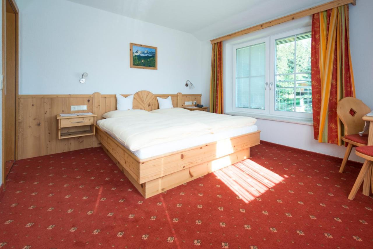 Alpengasthof Fichtenheim Hotel Ramsau am Dachstein Bagian luar foto